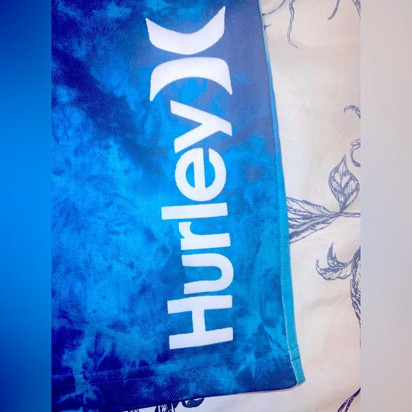 Boys Hurley Nike Dry Fit Blue Tie Dye Drawstring Shorts - Picture 2 of 10